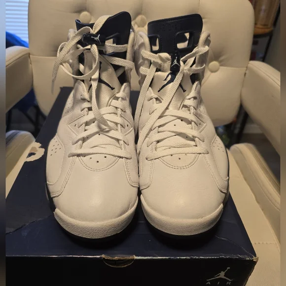 Midnight NAVY AIR JORDAN 6 ( GREAT CONDITION) - Picture 8 of 15